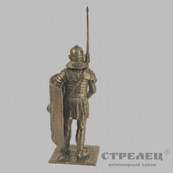 фото — оловянный солдатик «римский легионер 200 год н.э.». гк